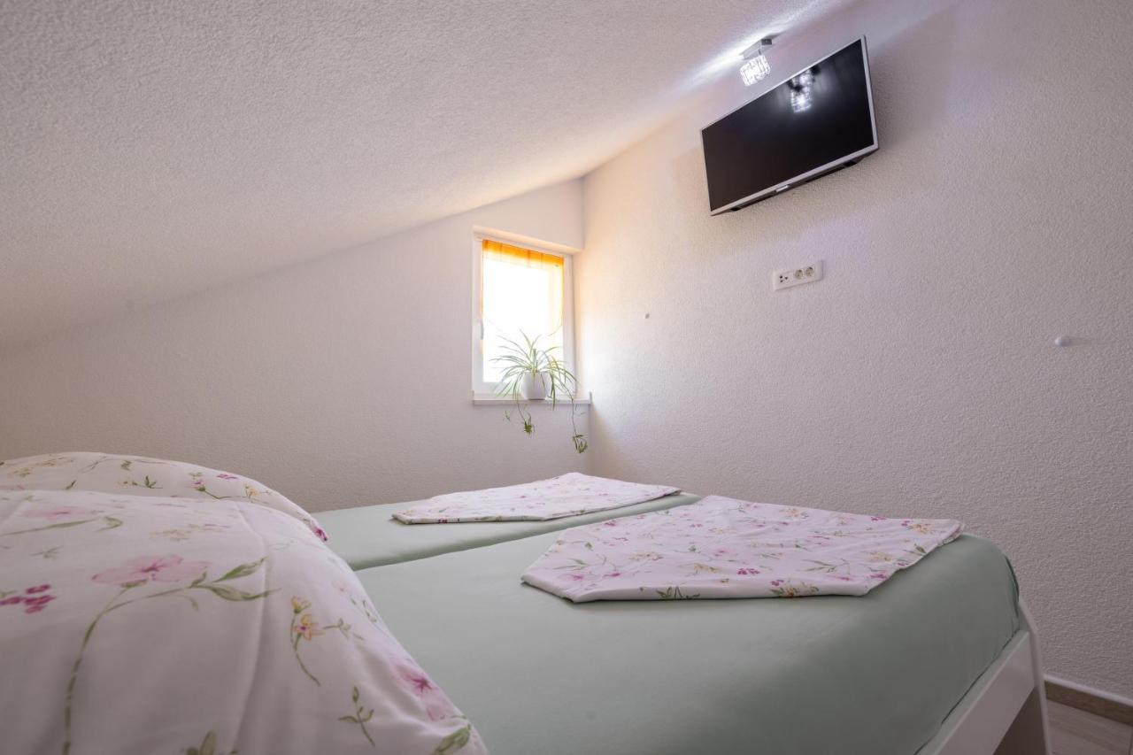 Apartmani Soldan Макарска Экстерьер фото