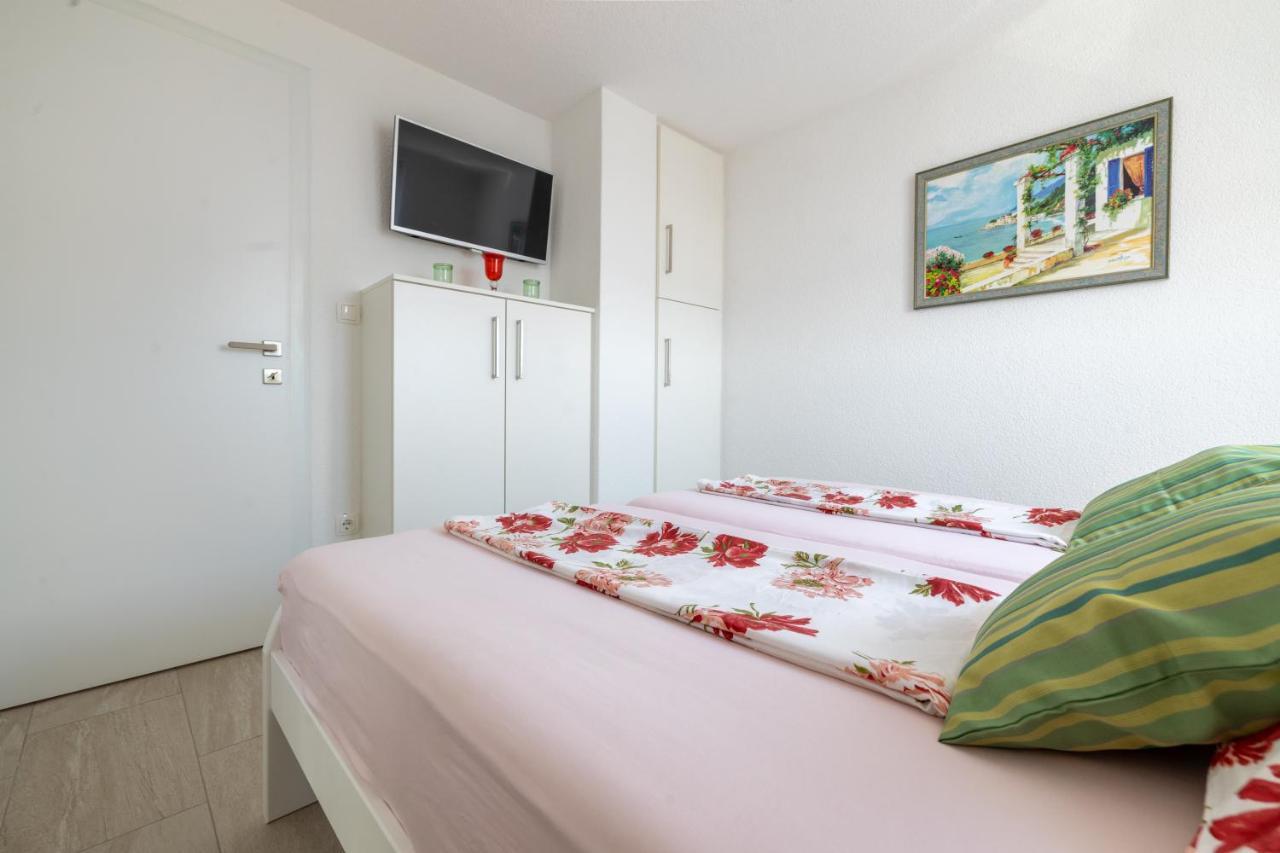 Apartmani Soldan Макарска Экстерьер фото