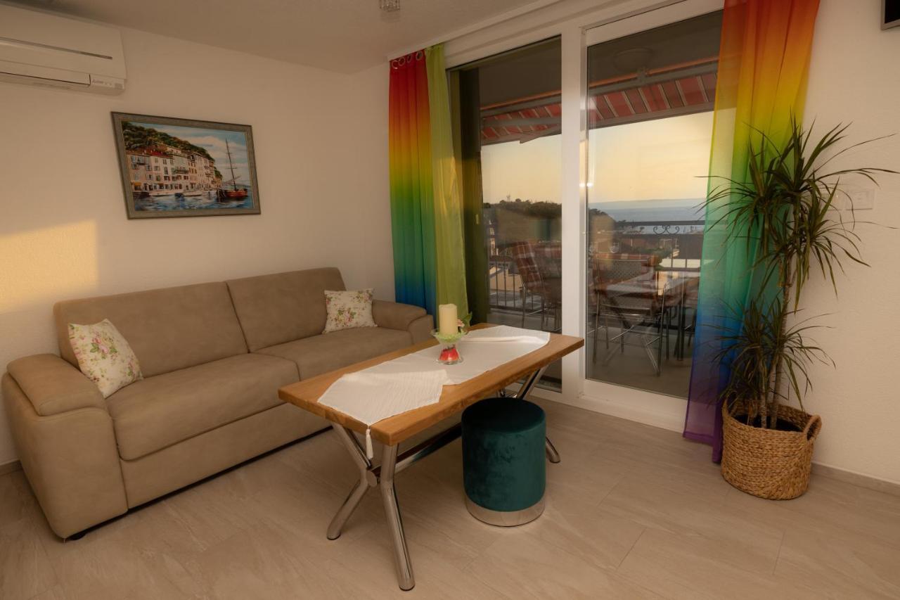 Apartmani Soldan Макарска Экстерьер фото