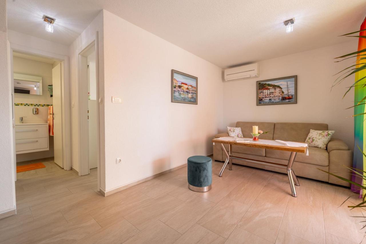 Apartmani Soldan Макарска Экстерьер фото