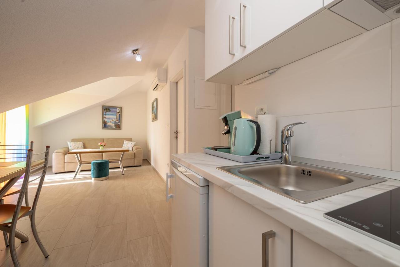Apartmani Soldan Макарска Экстерьер фото