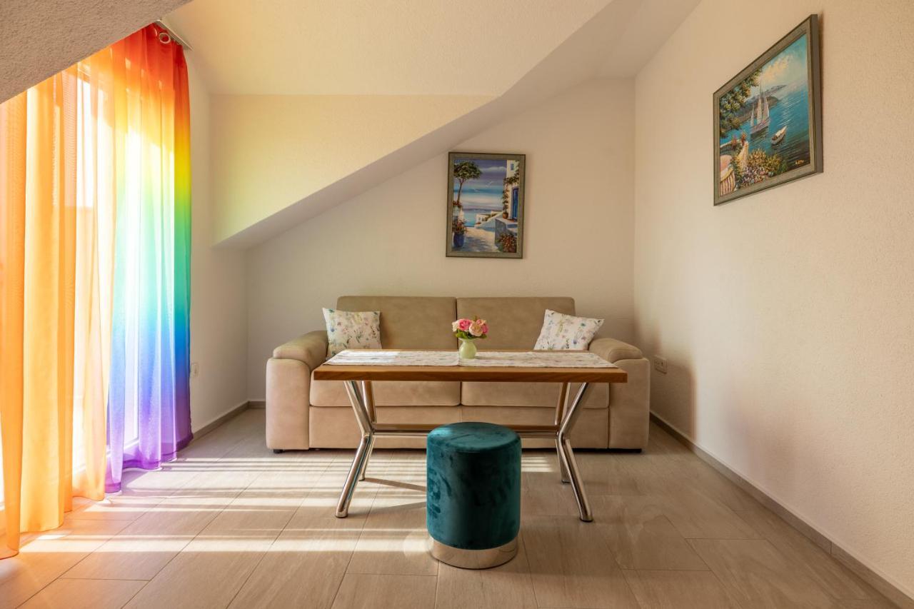 Apartmani Soldan Макарска Экстерьер фото